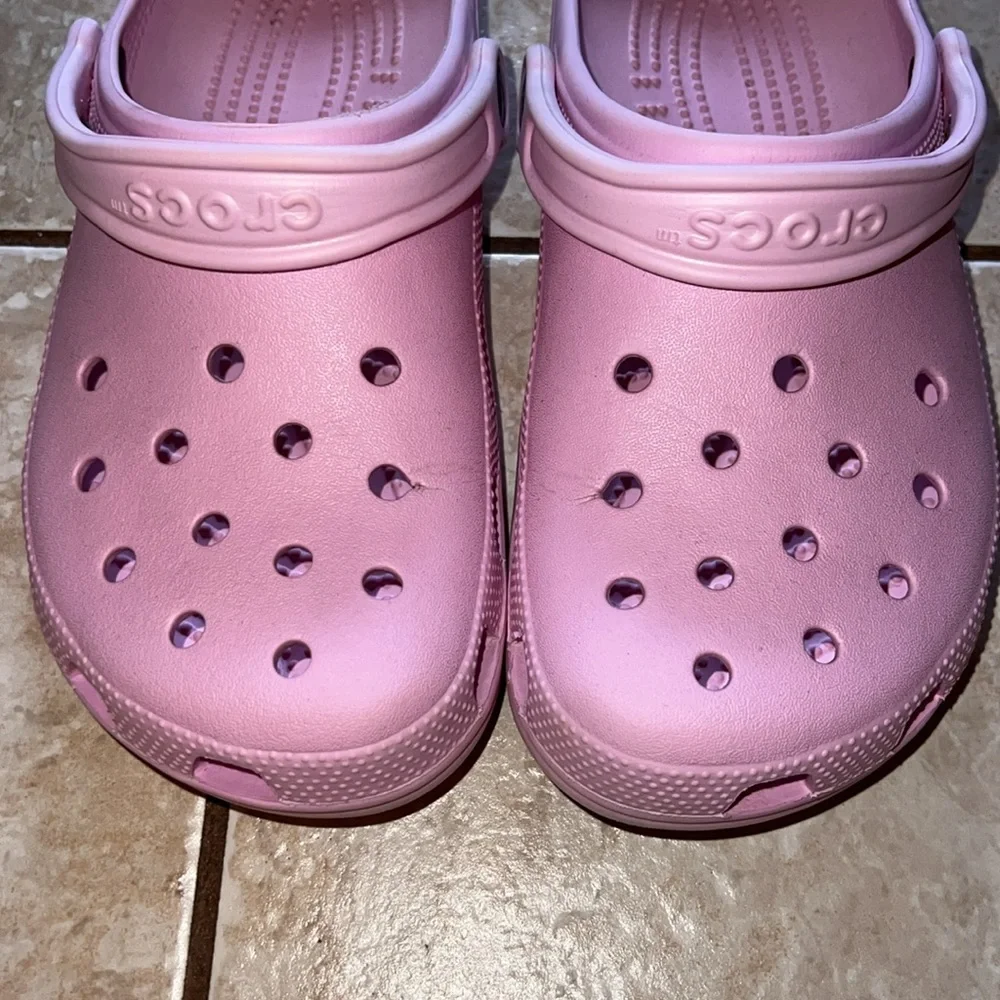 Crocs - Picture 2 of 6
